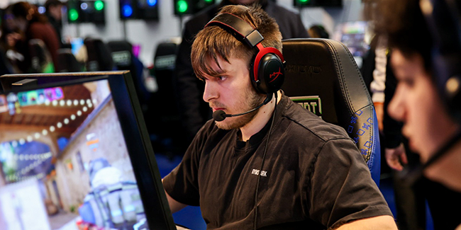 Kursy, concentré lors de La Coupe #4 Kursy, concentré lors de La Coupe #4